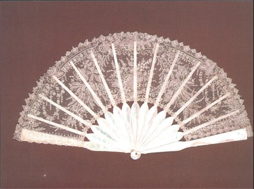 Brussels lace fan 1890 - c.1890, fine
