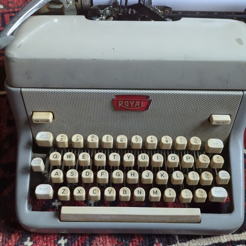Vintage royal 1960 - vintage,