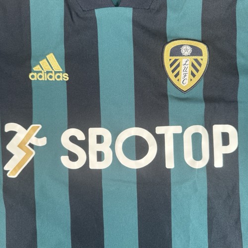 Leeds united football shirt - leeds,