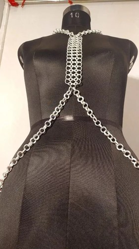 Chainmail top party - |,
