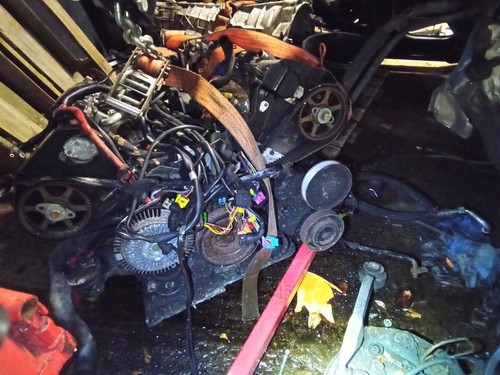Audi 2 v8 - 4.2,
