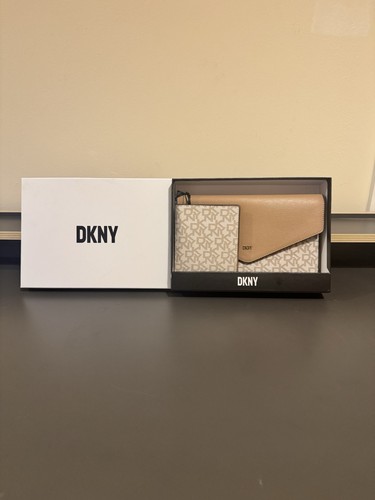 DKNY