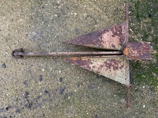 4 Kg (approx) Danforth Style