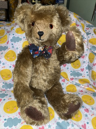 Artist teddy bear shirden - artist,