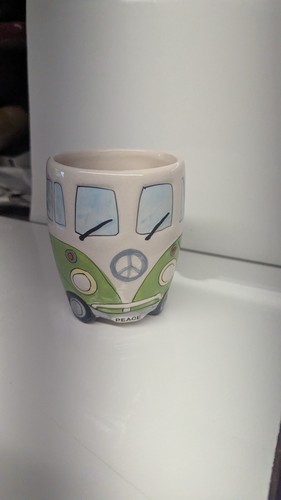 Mug green hippy bus camper - vw,