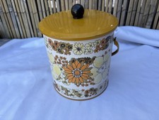 Baret Ware 1960s-70s Retro