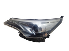 TOYOTA AVENSIS HEADLIGHT FRONT