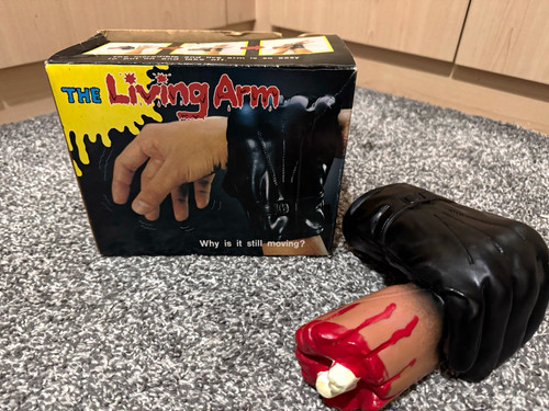 The living arm magic trick - living,