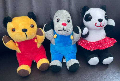 Pms small sooty - &, sue