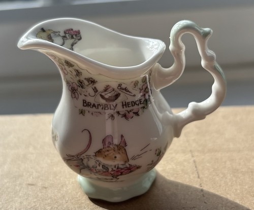Royal doulton miniature milk - royal,