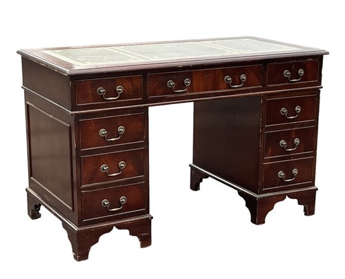 Pedestal desk flame veneer - desk, in