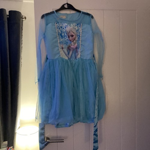 Elsa dressing - dressing,
