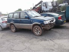 NISSAN TERRANO 2.7D WHEEL NUT BREAKING