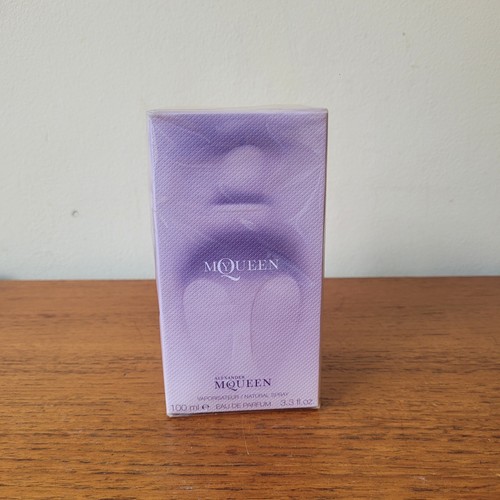 Queen alexander mcqueen - queen,
