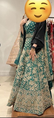 Green lehnga bridal lehnga