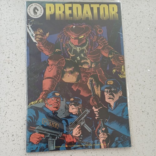 Predator dark horse - dark, comics