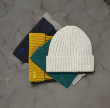 KAWS WINTER UNIQLO HeatTech