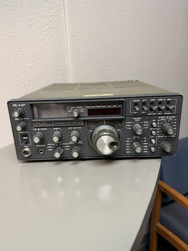 Yaesu 107m ham radio solid - yaesu,