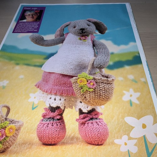 Make love flora bunny - love,