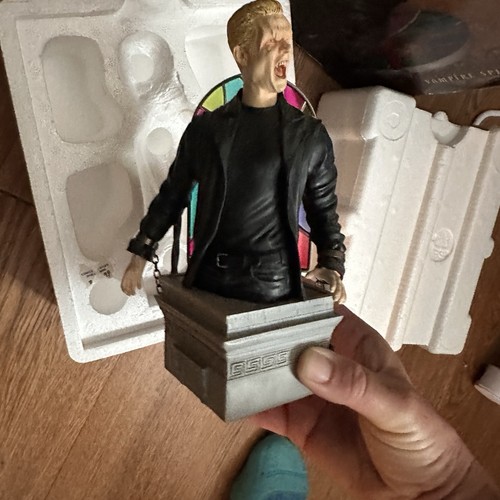 Buffy the vampire slayer 2006 - slayer,