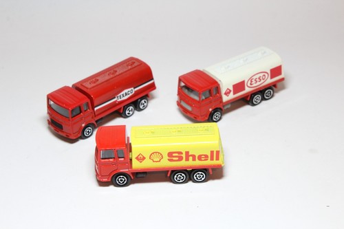 Majorette saviem petrol tanker - majorette,