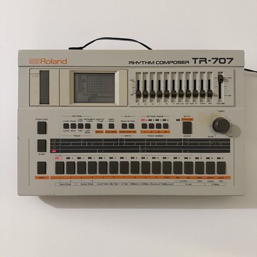 Roland 707 drum machine - tr-707, hka