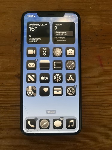 Apple iphone max 256gb - max,