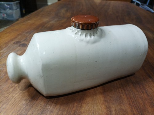 Long vintage old - 10.5”, clay