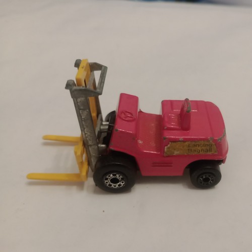 Matchbox fork lift - -, lansing