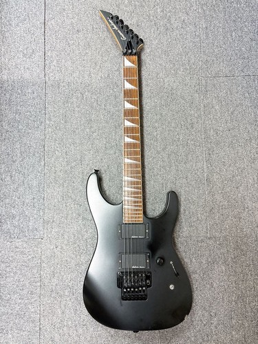 Jackson guitars dinky model - guitars,