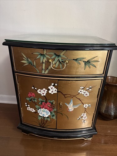Gold lacquer end table birds - lacquer,