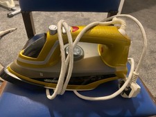 JML Phoenix Gold Steam Iron