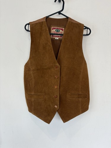 New frontier real - real, leather