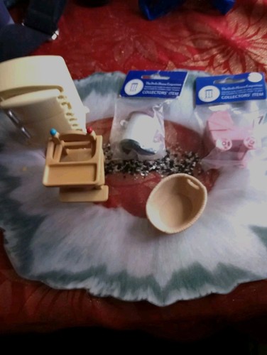 Vintage doll house furniture - vintage,