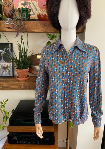 Vintage 1970s blue - blue, &
