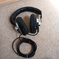 Beyerdynamic DT100 Headphones