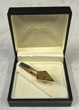 Masonic Tie Pin In Original Box. Stratton Of London trowel 