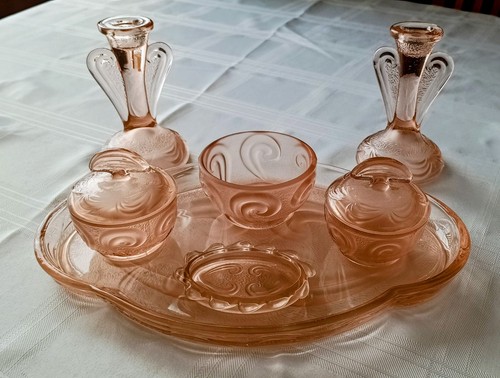 Vintage art deco pink - art, glass
