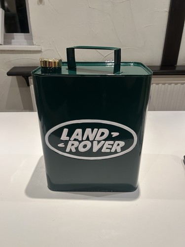 Land rover petrol can - oil,