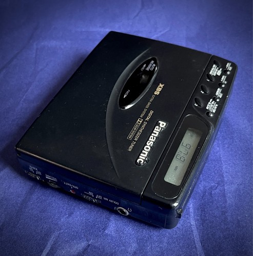 Rare panasonic v520 - rare,