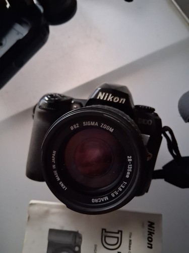 Nikon d100 camera sigma - d100,