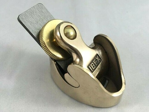 Luthiers thumb plane ibex - thumb,