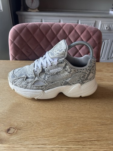 Adidas falcon torsion - falcon, women's