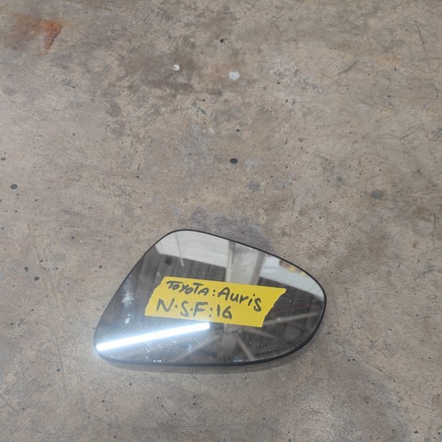 Left near side wing mirror