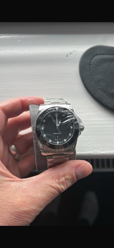 Gucci dive quartz black dial - dive,