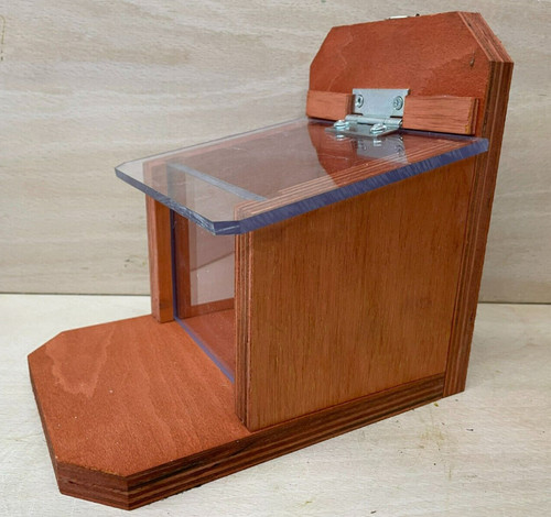 Squirrel feeder with - feeder,