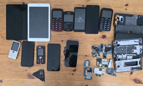 Joblot mixed mobile phones - joblot,