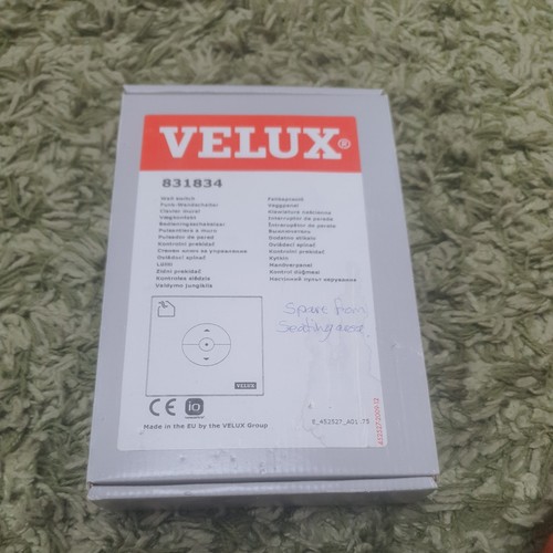 Velux 831834 remote controlled - remote,