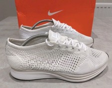 Nike Air Flyknit Racer Triple