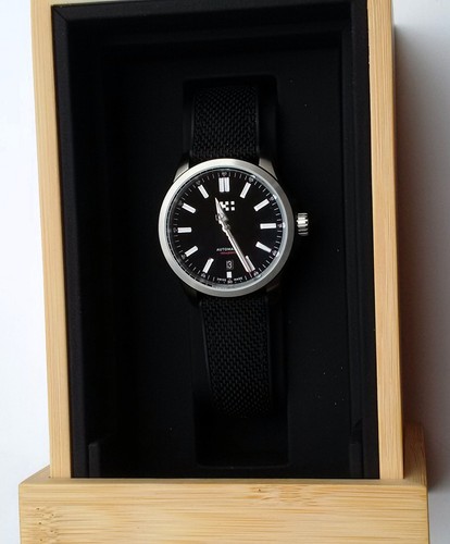Christopher ward sealander - *,